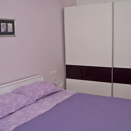 110 Sqm With Swimming Pool In Διαμέρισμα *